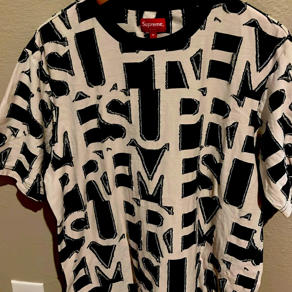 Men’s Supreme Shirt